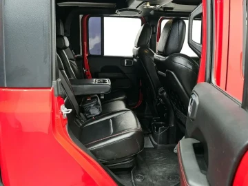 2021 Jeep Gladiator с пробегом 86 009 км