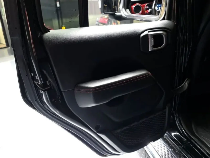 2021 Jeep Gladiator с пробегом 92 045 км