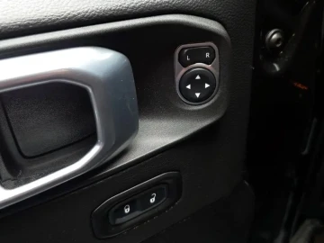 2021 Jeep Gladiator с пробегом 92 045 км