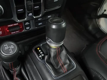 2023 Jeep Gladiator с пробегом 49 482 км