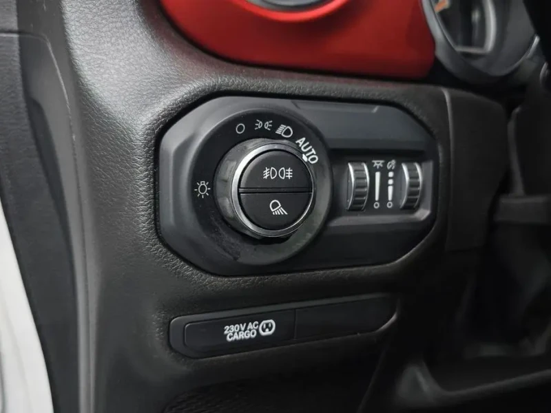 2023 Jeep Gladiator с пробегом 49 482 км