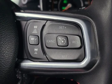 2023 Jeep Gladiator с пробегом 49 482 км