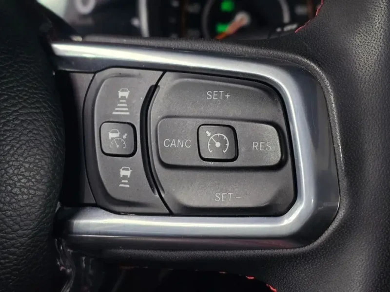 2023 Jeep Gladiator с пробегом 49 482 км