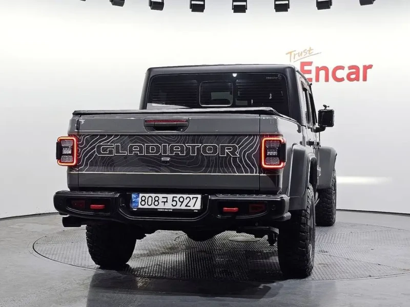 2022 Jeep Gladiator с пробегом 22 481 км