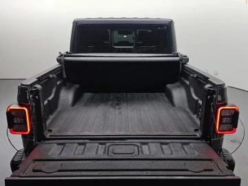 2022 Jeep Gladiator с пробегом 22 481 км