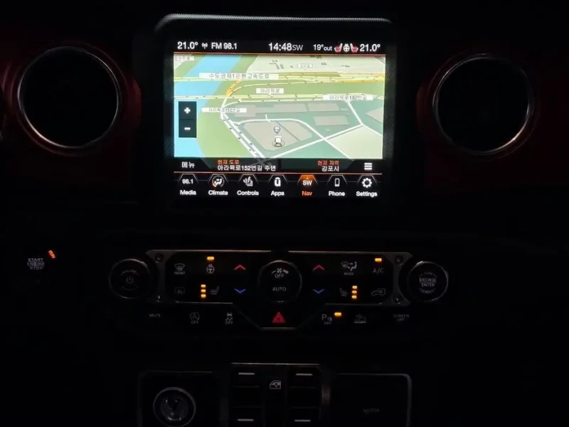 2022 Jeep Gladiator с пробегом 23 798 км