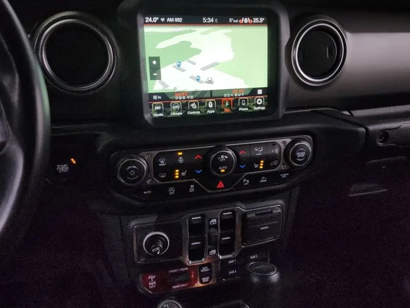2021 Jeep Gladiator с пробегом 38 356 км