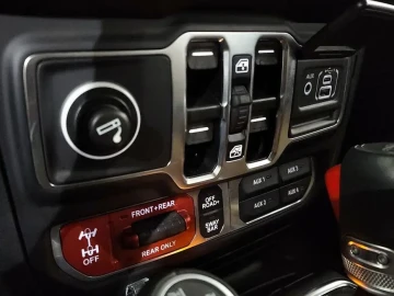 2021 Jeep Gladiator с пробегом 38 356 км