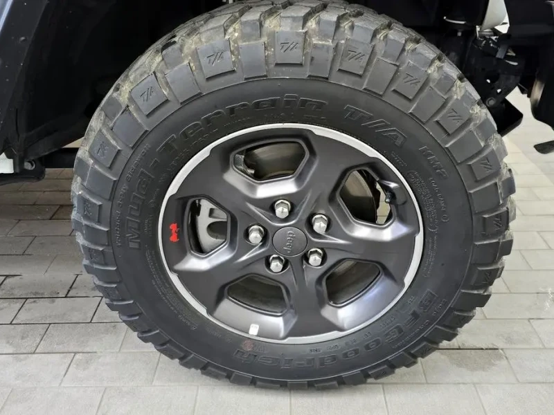 2021 Jeep Gladiator с пробегом 32 832 км