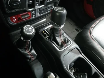 2023 Jeep Gladiator с пробегом 36 584 км