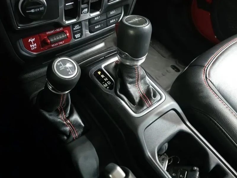 2023 Jeep Gladiator с пробегом 36 584 км