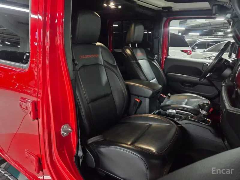 2021 Jeep Gladiator с пробегом 46 000 км
