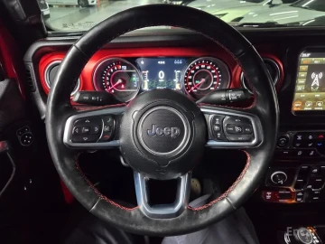2021 Jeep Gladiator с пробегом 46 000 км