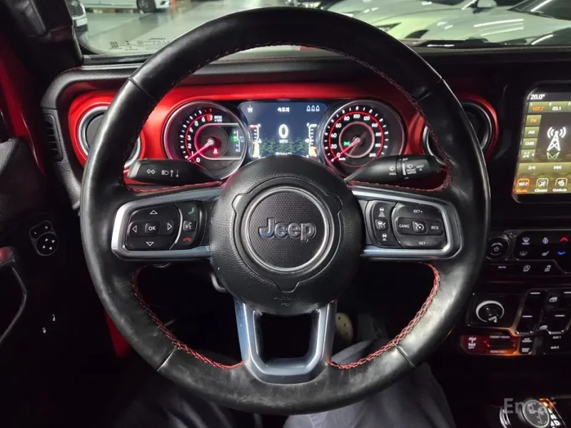 2021 Jeep Gladiator с пробегом 46 000 км