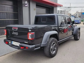 2021 Jeep Gladiator с пробегом 81 948 км
