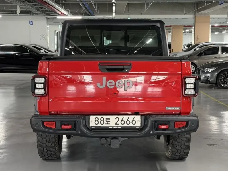 2021 Jeep Gladiator с пробегом 118 600 км