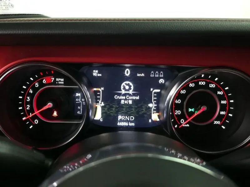 2022 Jeep Wrangler с пробегом 44 886 км