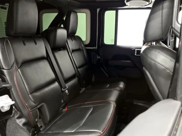 2022 Jeep Wrangler с пробегом 44 886 км