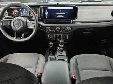 2024 Jeep Wrangler с пробегом 13 223 км