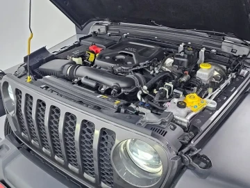 2024 Jeep Wrangler с пробегом 13 223 км
