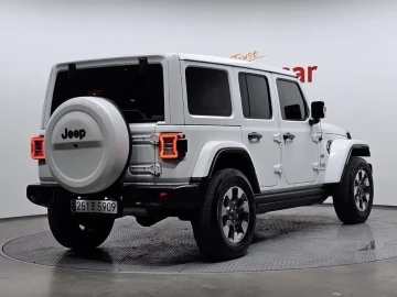 2023 Jeep Wrangler с пробегом 47 869 км