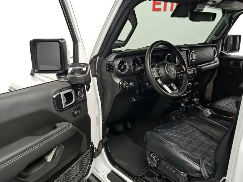 2023 Jeep Wrangler с пробегом 47 869 км