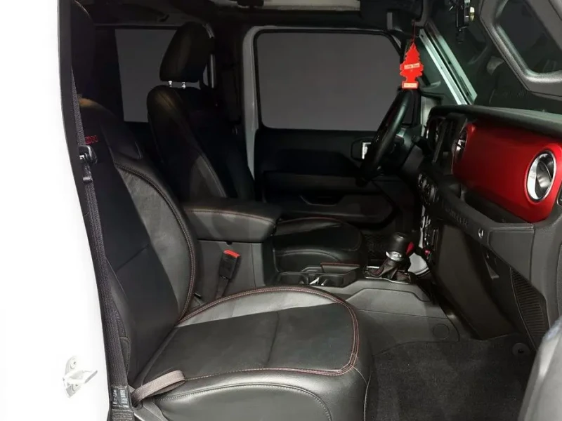 2023 Jeep Wrangler с пробегом 21 684 км
