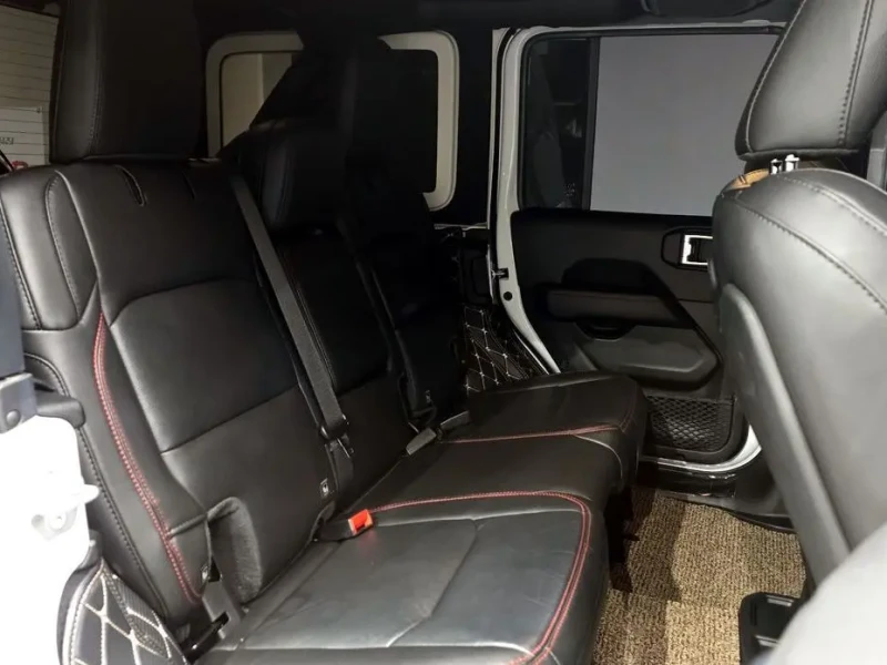 2023 Jeep Wrangler с пробегом 21 684 км