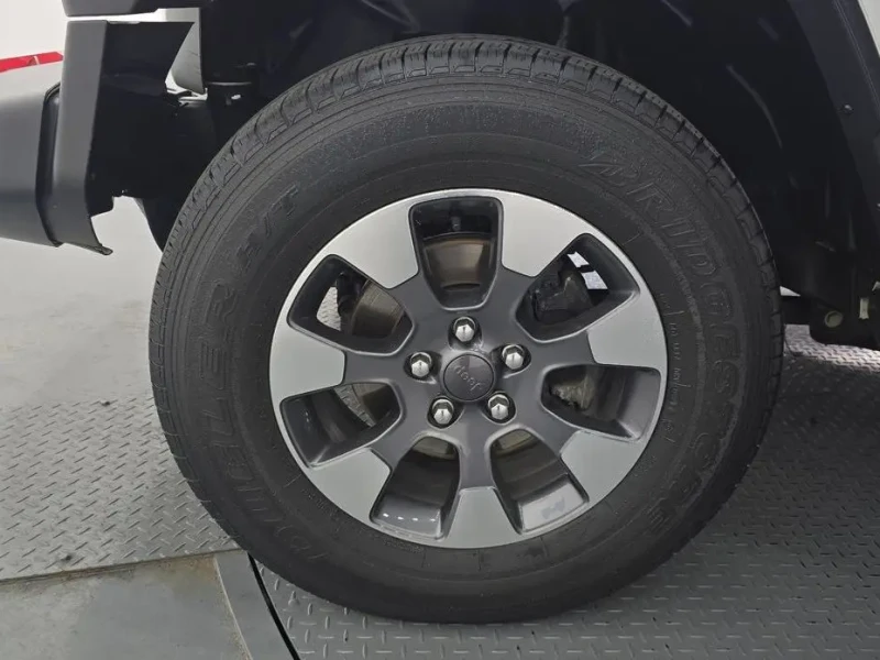 2022 Jeep Wrangler с пробегом 63 345 км