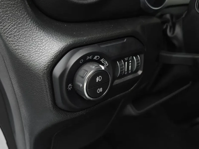 2022 Jeep Wrangler с пробегом 63 345 км