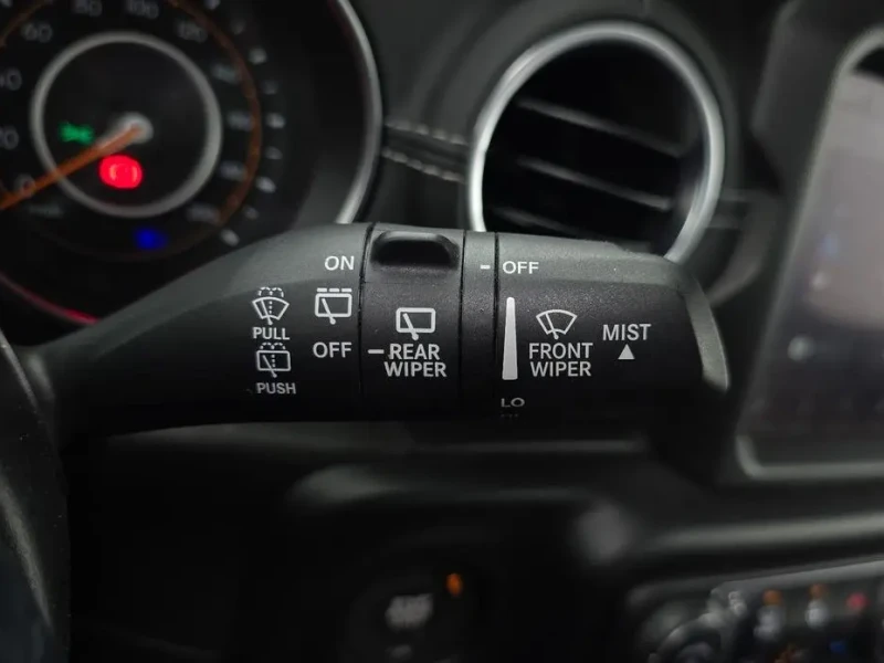 2022 Jeep Wrangler с пробегом 63 345 км