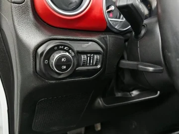 2022 Jeep Wrangler с пробегом 26 428 км