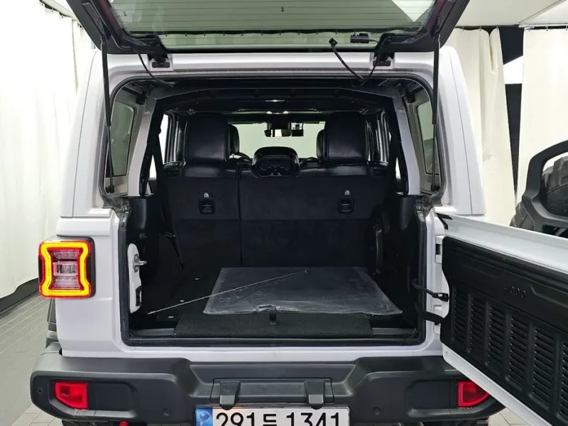 2022 Jeep Wrangler с пробегом 26 428 км