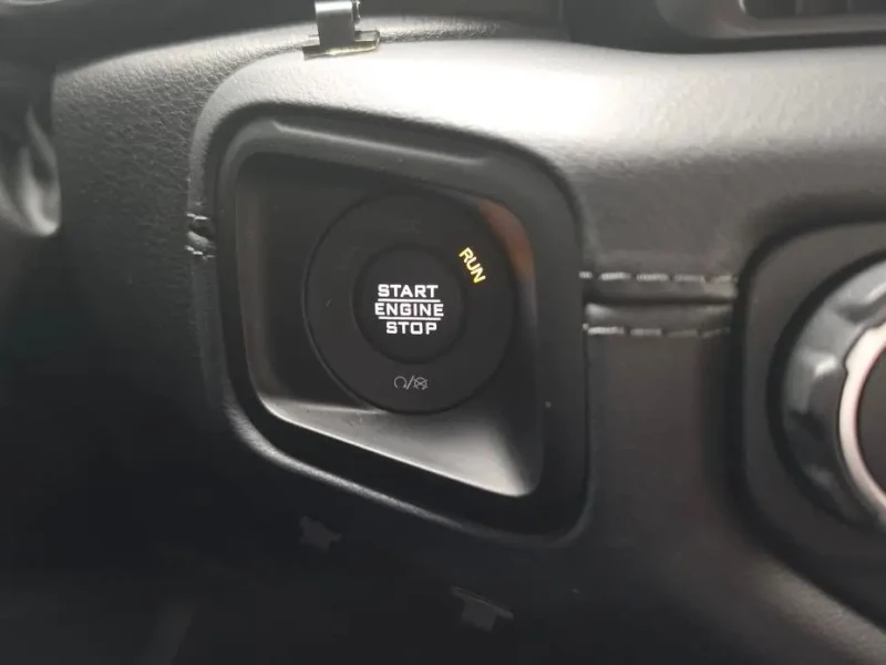 2024 Jeep Wrangler с пробегом 21 299 км