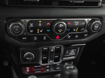 2024 Jeep Wrangler с пробегом 21 299 км