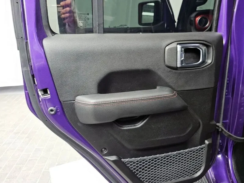 2023 Jeep Wrangler с пробегом 10 890 км