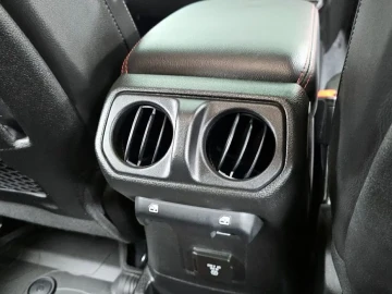 2022 Jeep Wrangler с пробегом 29 516 км