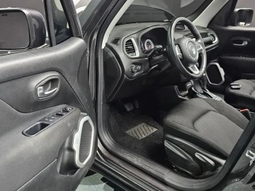 2021 Jeep Renegade с пробегом 25 980 км