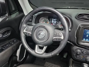 2021 Jeep Renegade с пробегом 25 980 км