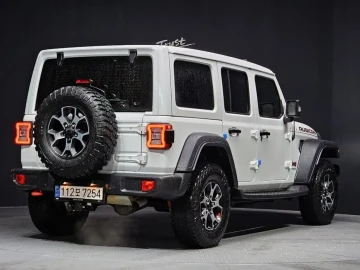 2022 Jeep Wrangler с пробегом 94 596 км