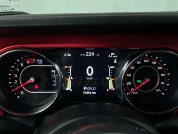 2022 Jeep Wrangler с пробегом 94 596 км