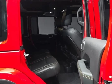2024 Jeep Wrangler с пробегом 12 213 км
