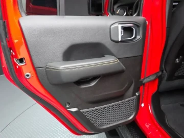 2024 Jeep Wrangler с пробегом 12 213 км
