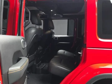 2024 Jeep Wrangler с пробегом 12 213 км
