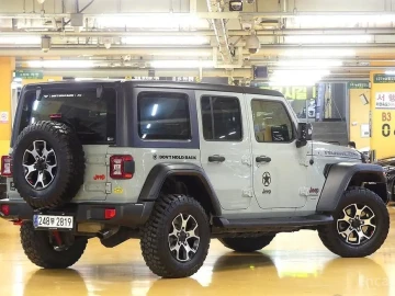 2023 Jeep Wrangler с пробегом 36 000 км