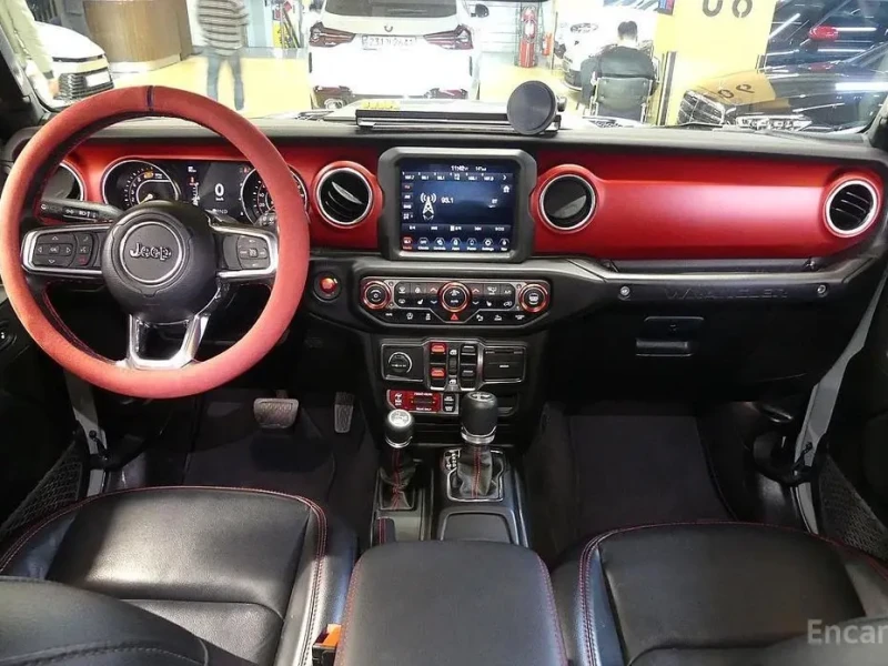 2023 Jeep Wrangler с пробегом 36 000 км