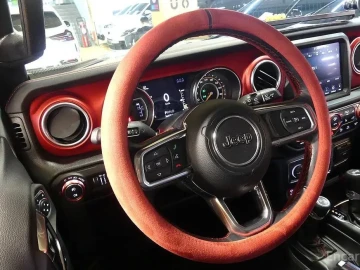 2023 Jeep Wrangler с пробегом 36 000 км