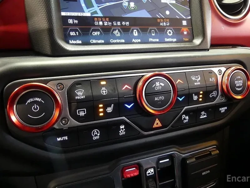 2023 Jeep Wrangler с пробегом 36 000 км