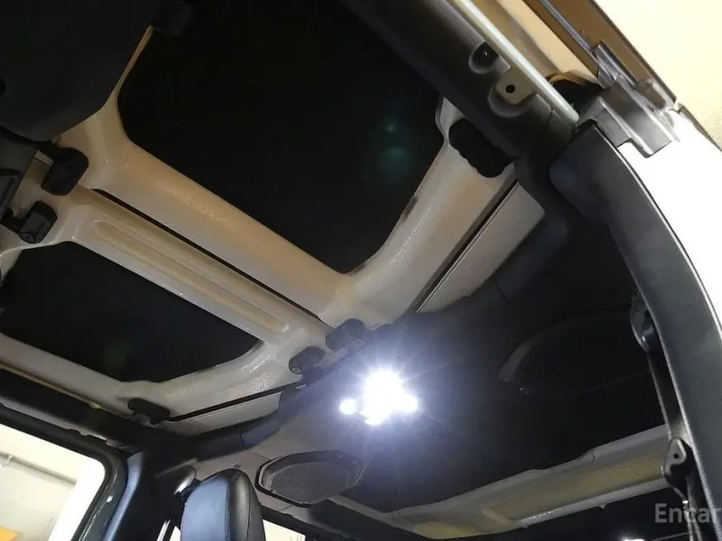 2023 Jeep Wrangler с пробегом 36 000 км