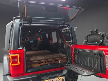 2024 Jeep Wrangler с пробегом 15 824 км